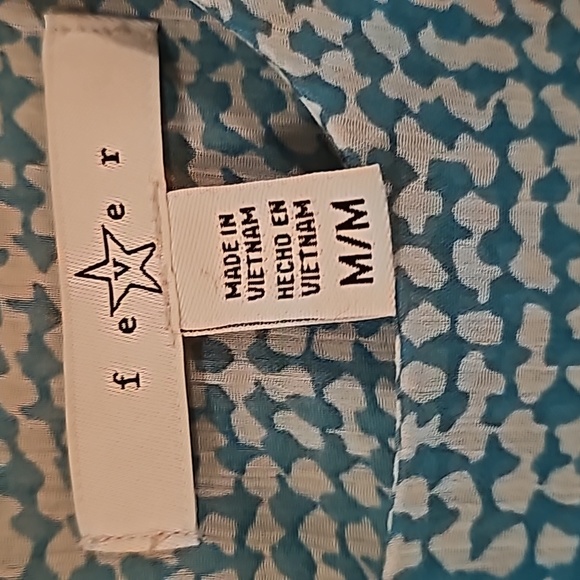 Woman's top - Picture 3 of 3